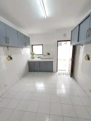 4chbre Duplex dans Cocody à Louer
