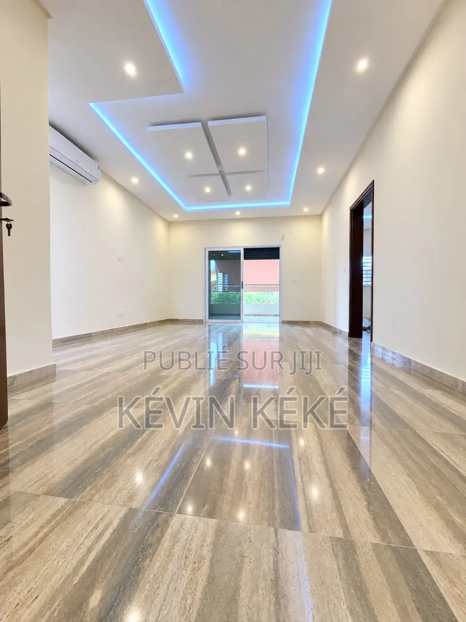 5chbre Duplex dans Grâces Immobilier, Cocody à Louer