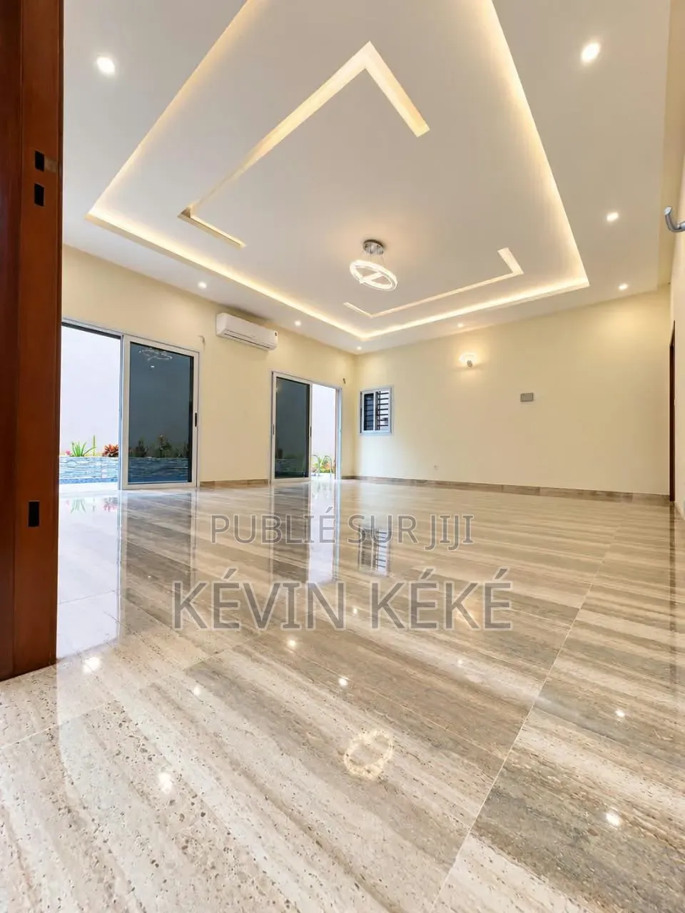 5chbre Duplex dans Grâces Immobilier, Cocody à Louer