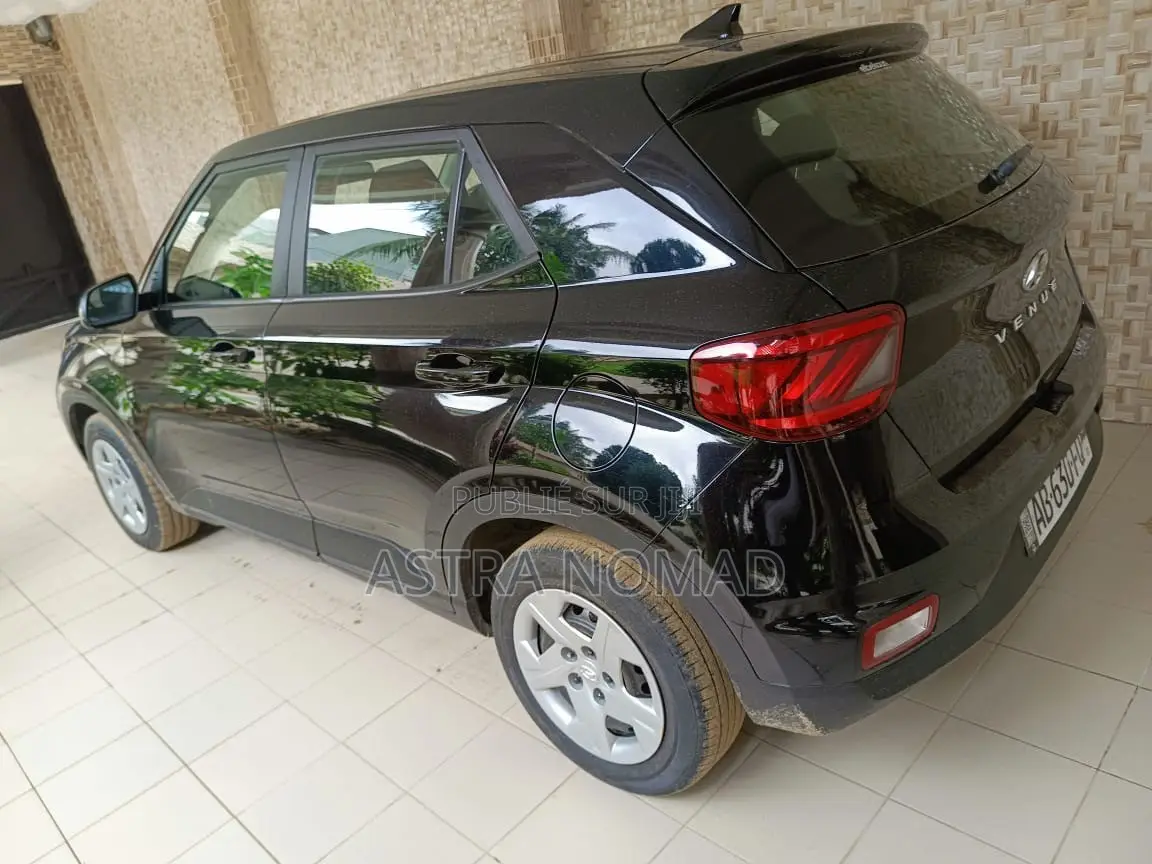 Hyundai Venue 2022 Noir