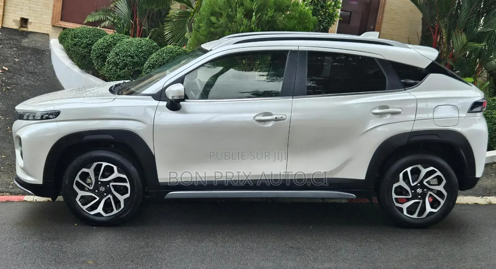 Suzuki Fronx 1.2 Petrol FWD 2024 Blanc
