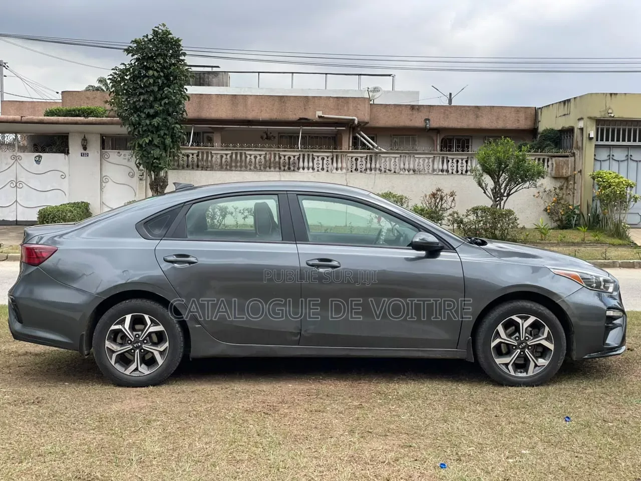 Kia Forte 2020 Gris