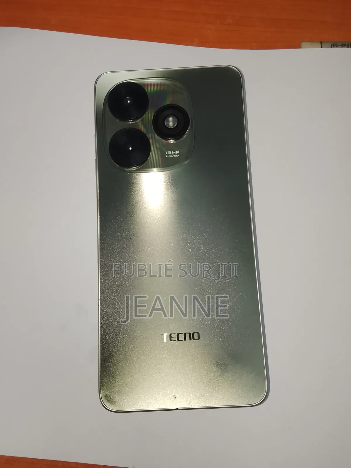 Tecno Pop 10 64 GB Gris