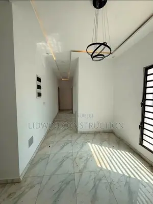 6chbre Duplex dans Cocody à Vendre