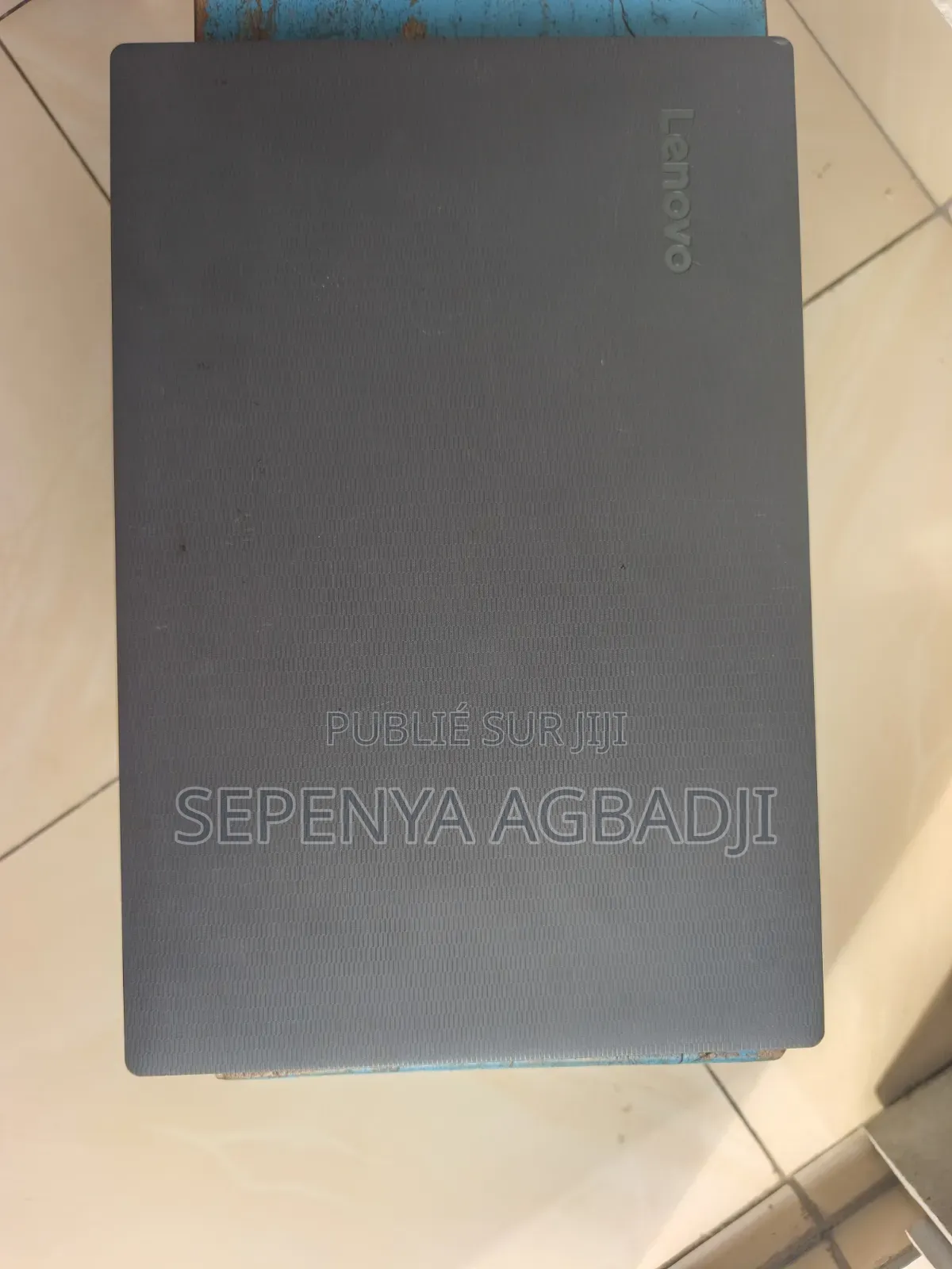 Ordinateur portable Lenovo V130-15IKB 4GB Intel Celeron HDD 500GB