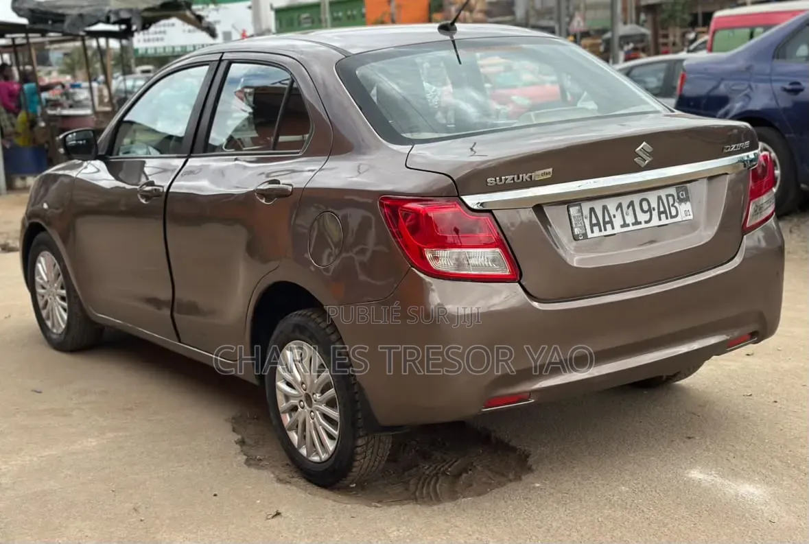 Suzuki Dzire 2023 Gris