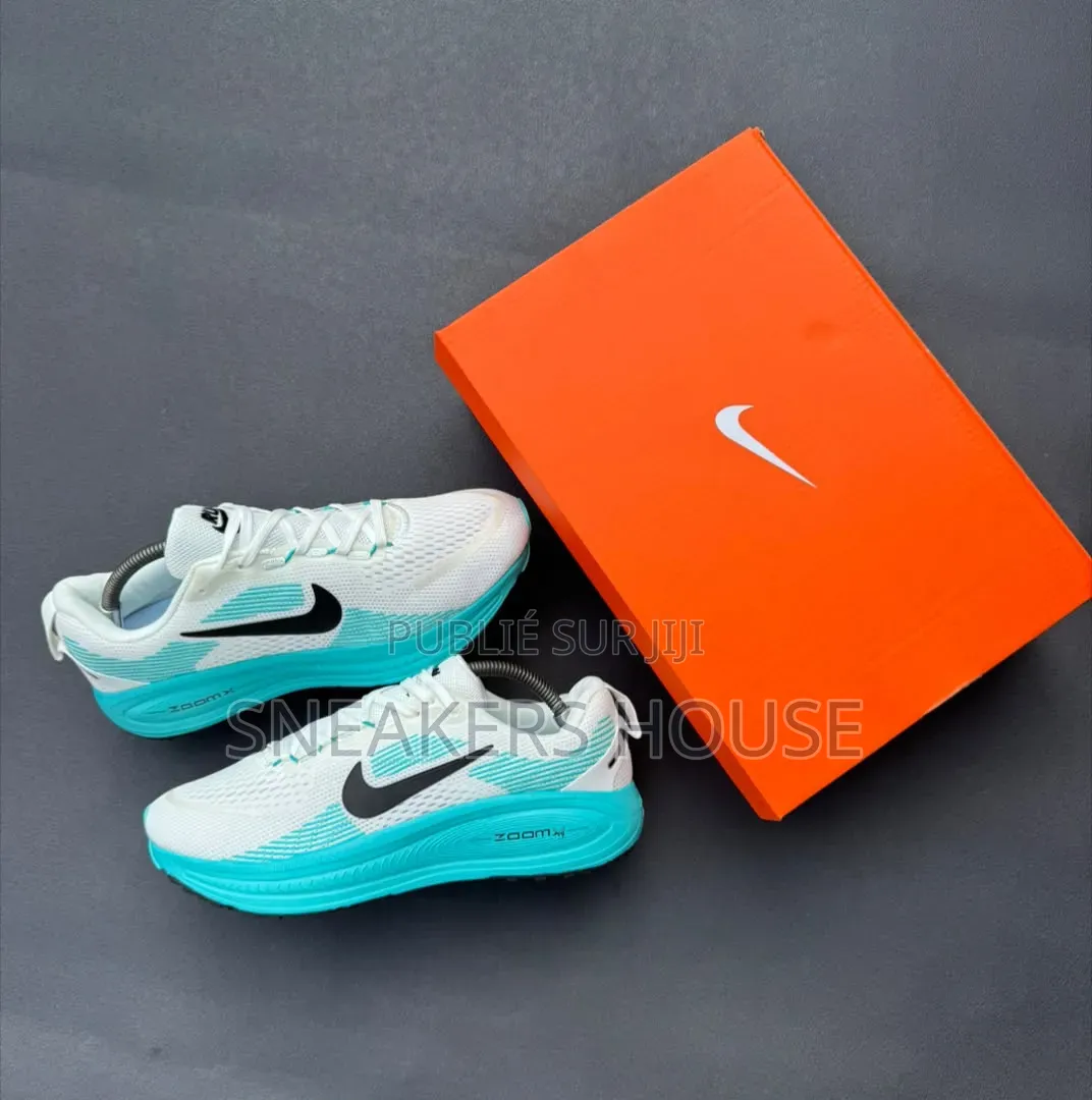 Nike Vomero 18 Zoom