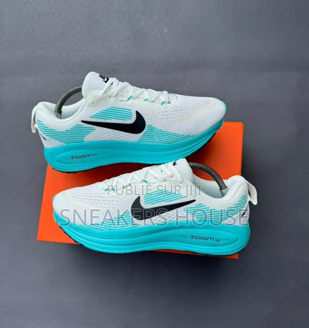 Nike Vomero 18 Zoom