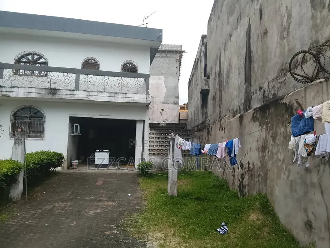 Meublé 7chbre Duplex dans Vente Immobilière, Cocody à Vendre