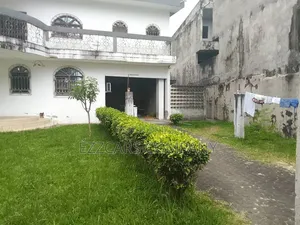 Meublé 7chbre Duplex dans Vente Immobilière, Cocody à Vendre