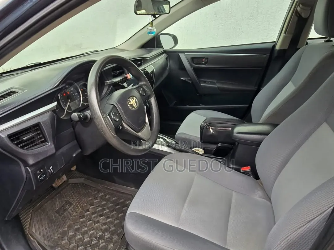 Toyota Corolla 2016 Bleu