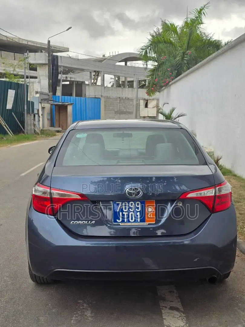 Toyota Corolla 2016 Bleu