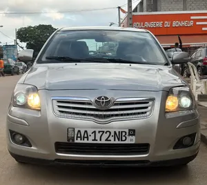Toyota Avensis 2005 Gris