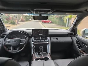 Toyota Land Cruiser 3.5 V6 2022 Blanc