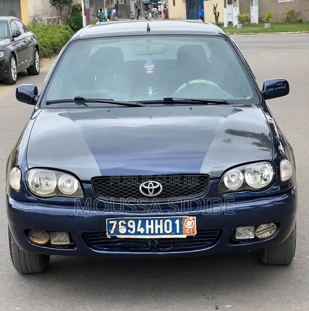 Toyota Corolla 1.4 Sedan 2002 Bleu