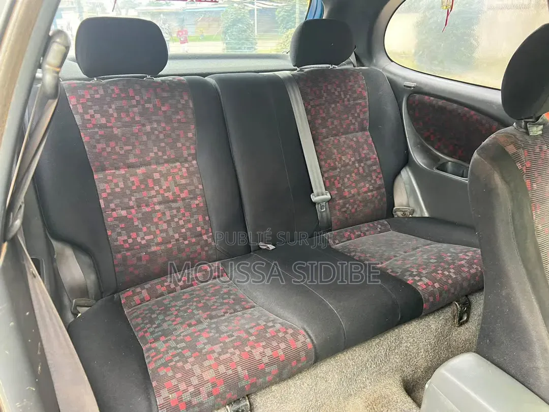 Toyota Corolla 1.4 Sedan 2002 Bleu
