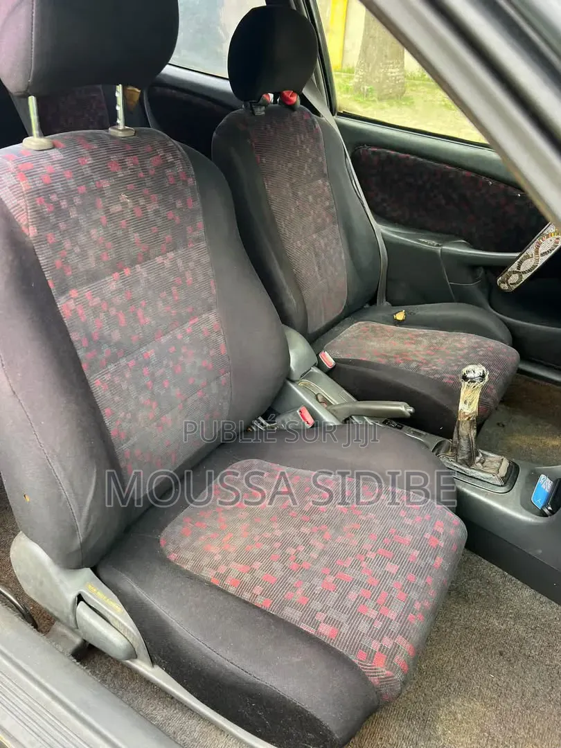 Toyota Corolla 1.4 Sedan 2002 Bleu