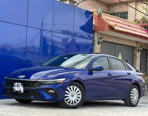 Hyundai Elantra 2025 Bleu