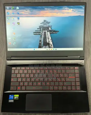 Ordinateur portable MSI 16GB Intel Core i7 SSD 1T