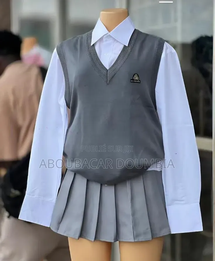 Envie D’un Look Élégant, Féminin Et Tendance