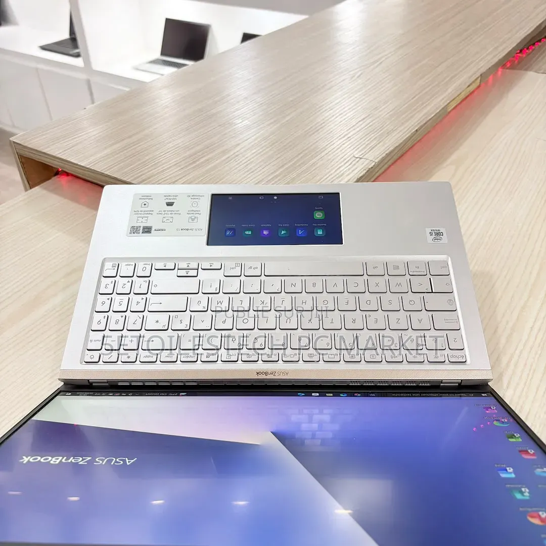 Nouveau Asus Zenbook 15 OLED 16GB Intel Core i5 SSD 256GB