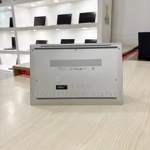 Nouveau HP EliteBook 840 G8 8GB Intel Core i5 SSD 256GB