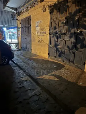 04Magasins À Céder