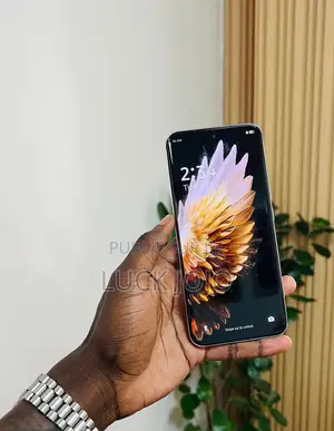 Nouveau Tecno Spark 40 Pro+ 256 GB Blanc