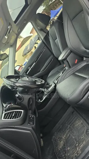 Kia Seltos 2021 Gris