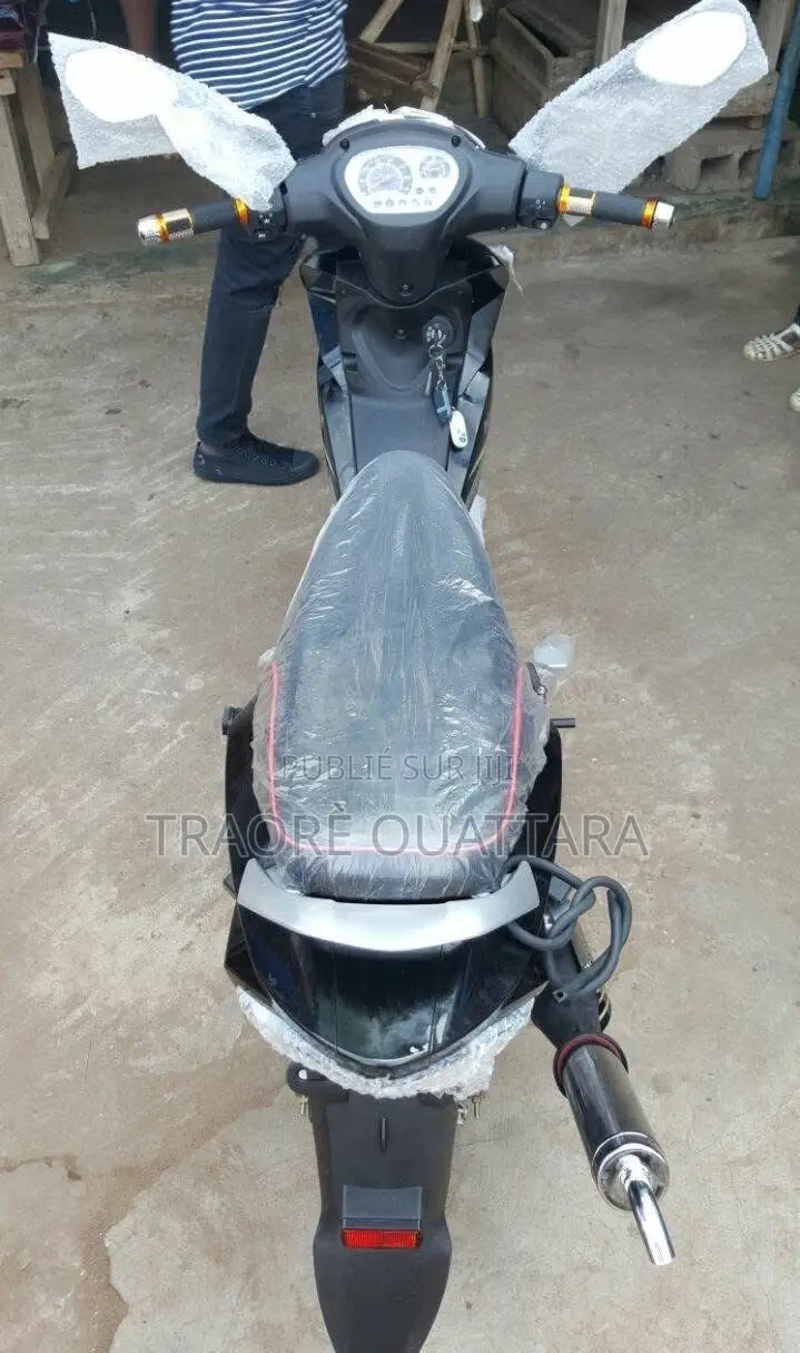 Nouveau KTM RC 125 2025 Noir