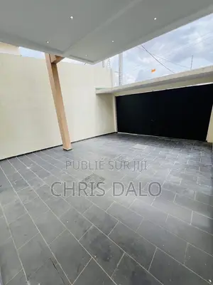 4chbre Duplex dans Adams, Bingerville à Vendre