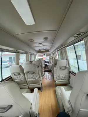 Toyota Alphard 2020 Doré