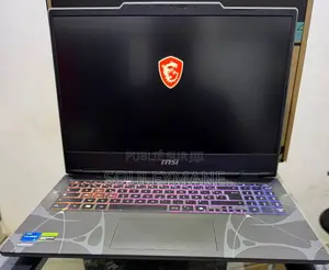 Nouveau Ordinateur portable MSI Cyborg 15 16GB Intel Core i5 SSD 512GB