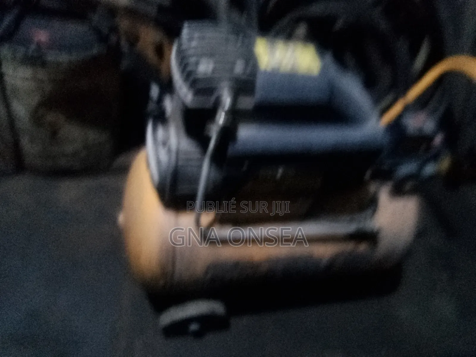 Lot Compresseur 50L+groupe 3kw Indigo Démarrent Nickel -Abidjan