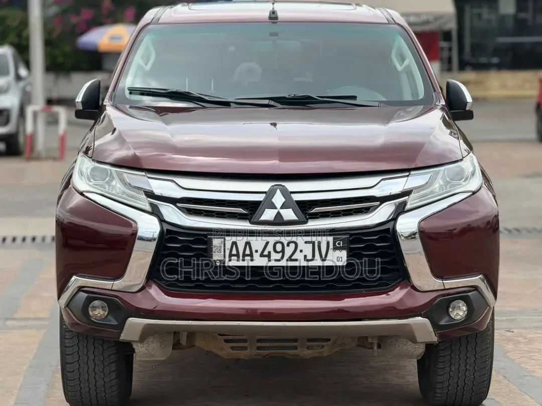 Mitsubishi Montero 2023 Rouge