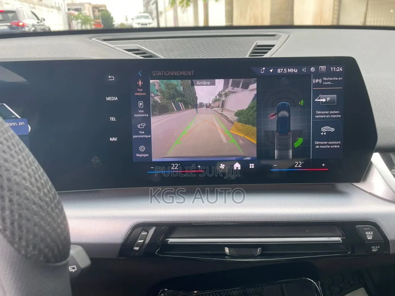 BMW X1 xDrive28i Sports Activity Vehicle 2025 Bleu