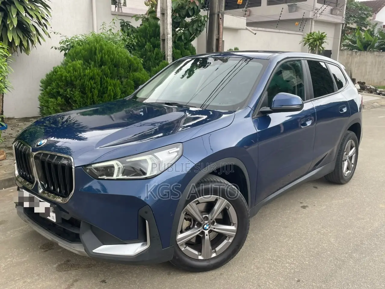 BMW X1 xDrive28i Sports Activity Vehicle 2025 Bleu