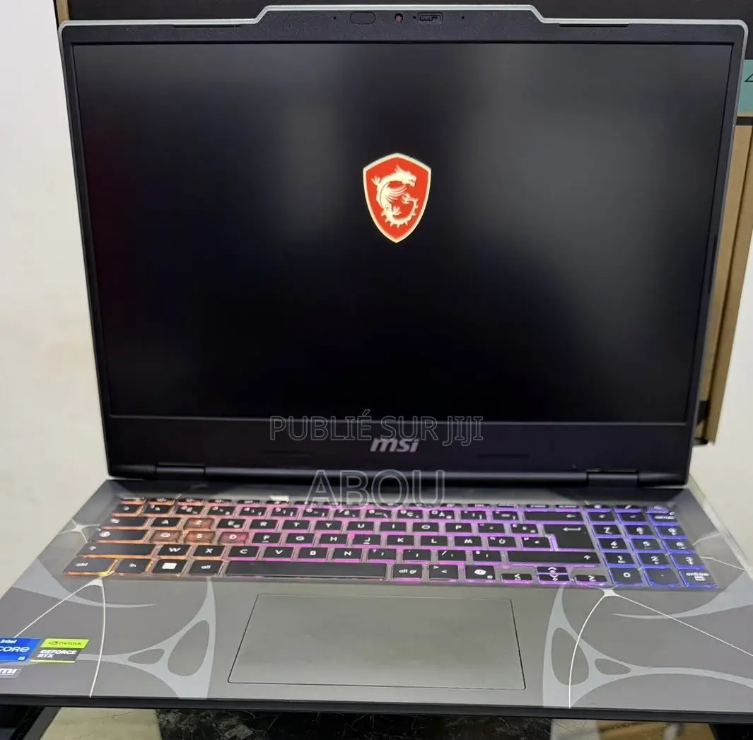 Nouveau Ordinateur portable MSI Cyborg 15 16GB Intel Core i5 SSD 512GB