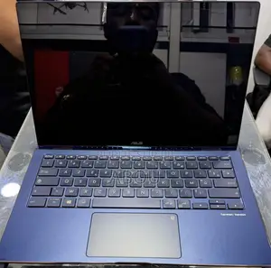 Ordinateur portable Asus Zenbook 13 OLED 8GB Intel Core i5 SSD 512GB