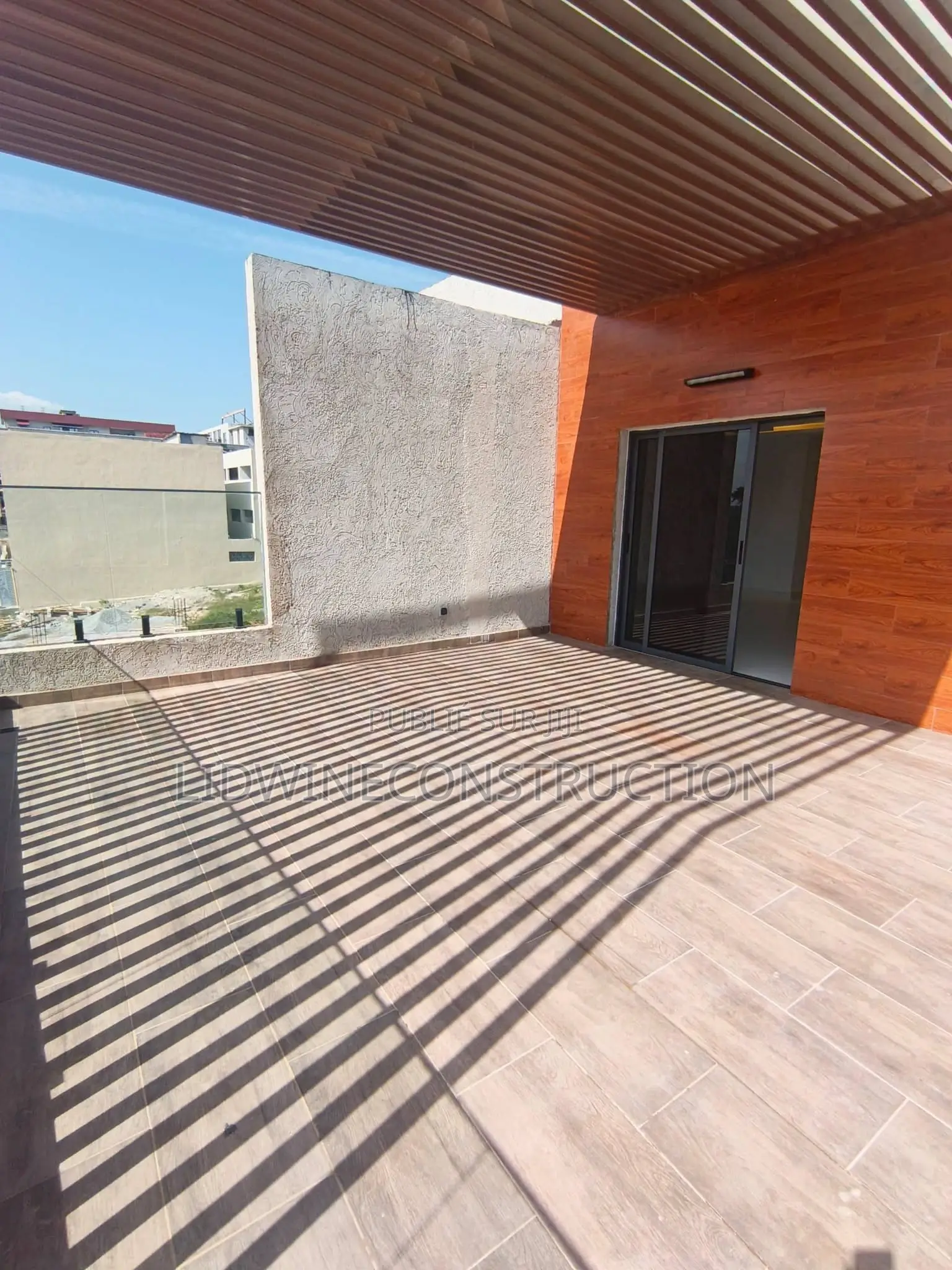 6chbre Duplex dans Bingerville à Vendre