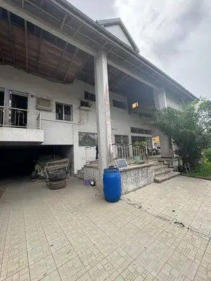 9chbre Duplex dans Deux Plateaux à Vendre