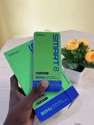 Infinix Smart 8 64 GB Doré