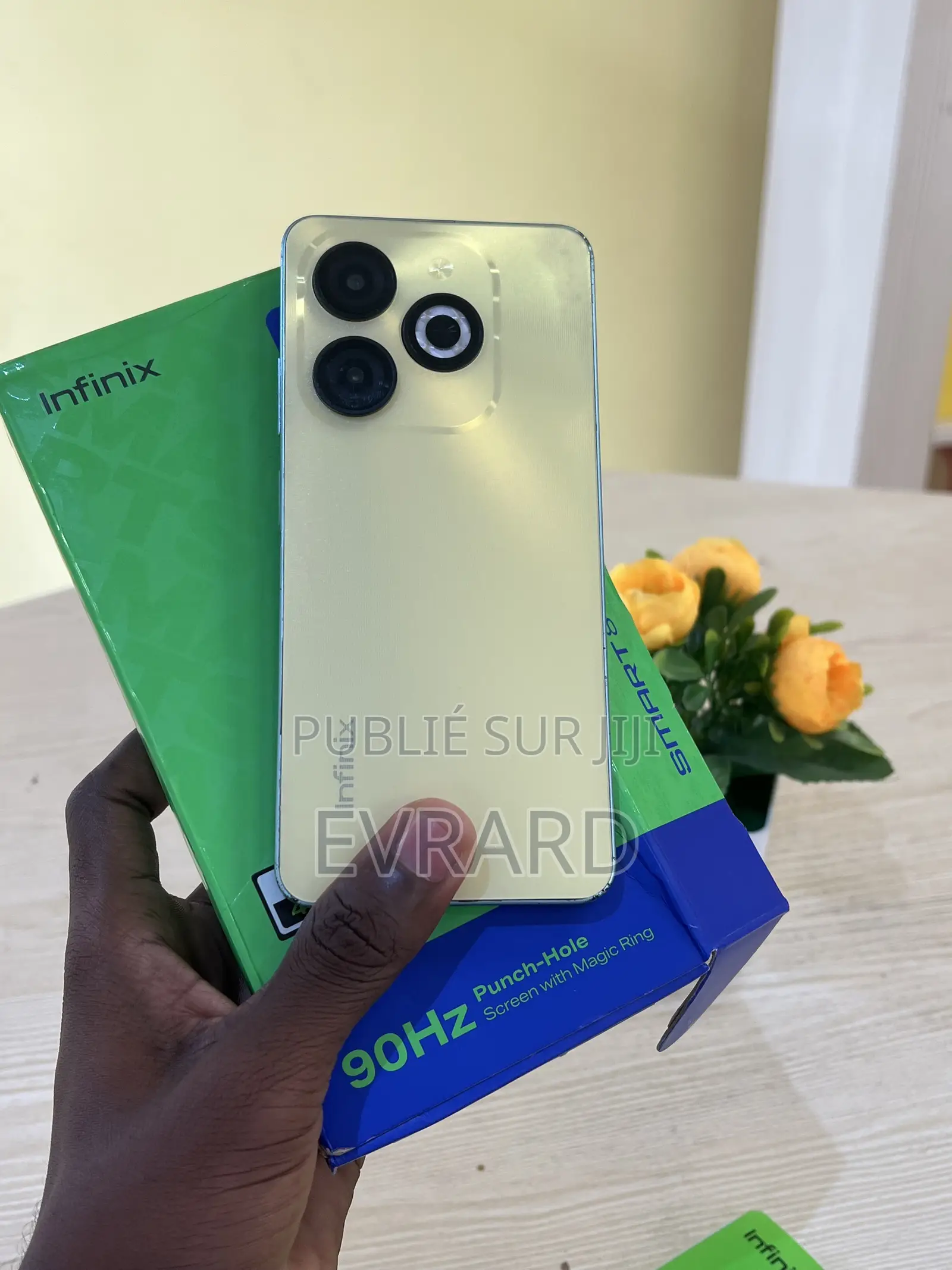 Infinix Smart 8 64 GB Doré