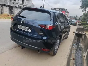 Mazda CX-5 2021 Bleu