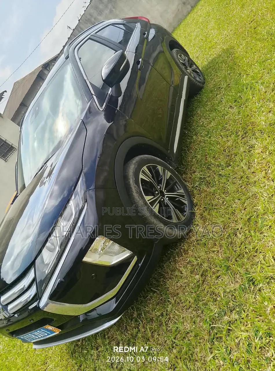 Mitsubishi Eclipse 2020 Noir