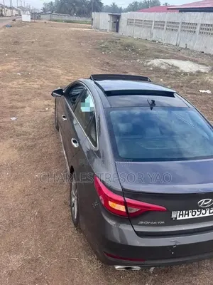 Hyundai Sonata Base Sedan FWD (2.4L 4cyl 6A) 2017 Noir