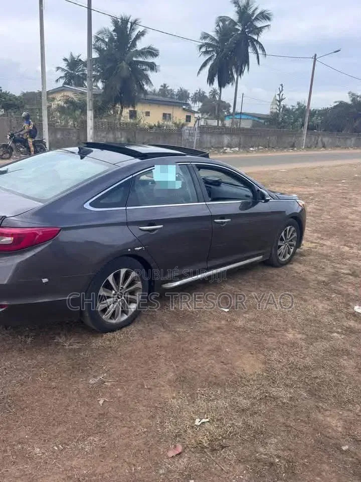 Hyundai Sonata Base Sedan FWD (2.4L 4cyl 6A) 2017 Noir