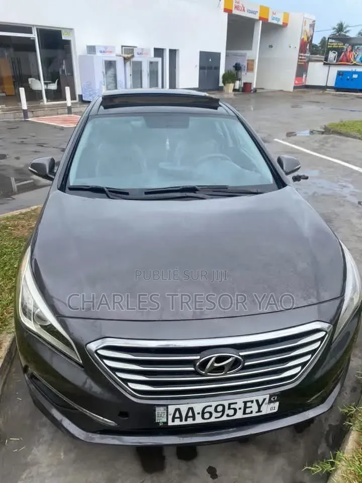 Hyundai Sonata Base Sedan FWD (2.4L 4cyl 6A) 2017 Noir