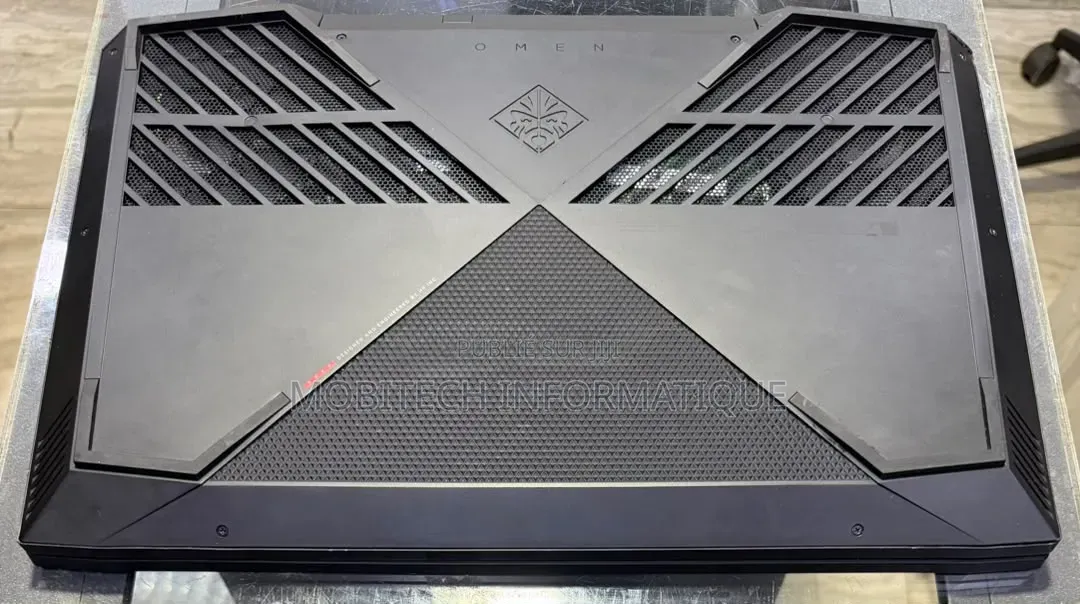 Ordinateur portable HP Omen Pro 16GB Intel Core i7 SSD 256GB