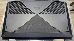 Ordinateur portable HP Omen Pro 16GB Intel Core i7 SSD 256GB